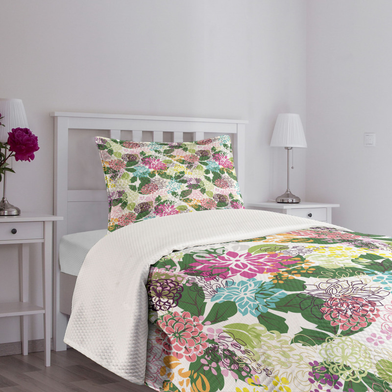 Blooms Beauty Bedspread Set