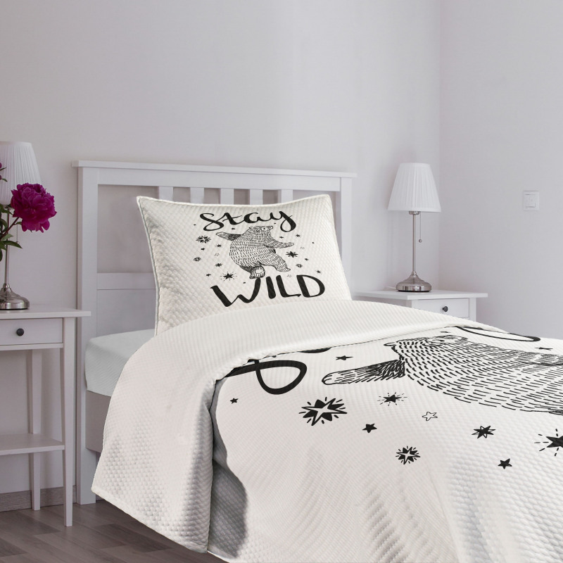 Dancing Bear and Words Bedspread Set