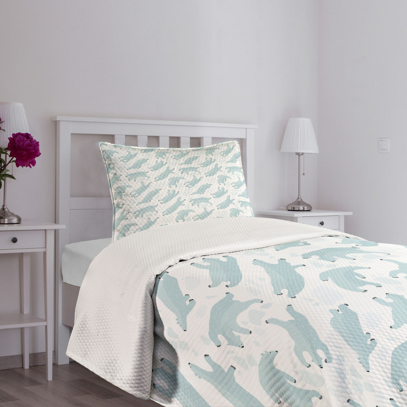 Swimming Polar Bears Sea Bedspread Set