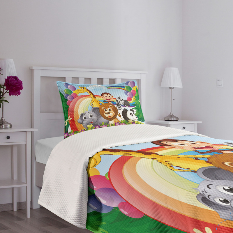 Animals at the Hilltop Bedspread Set