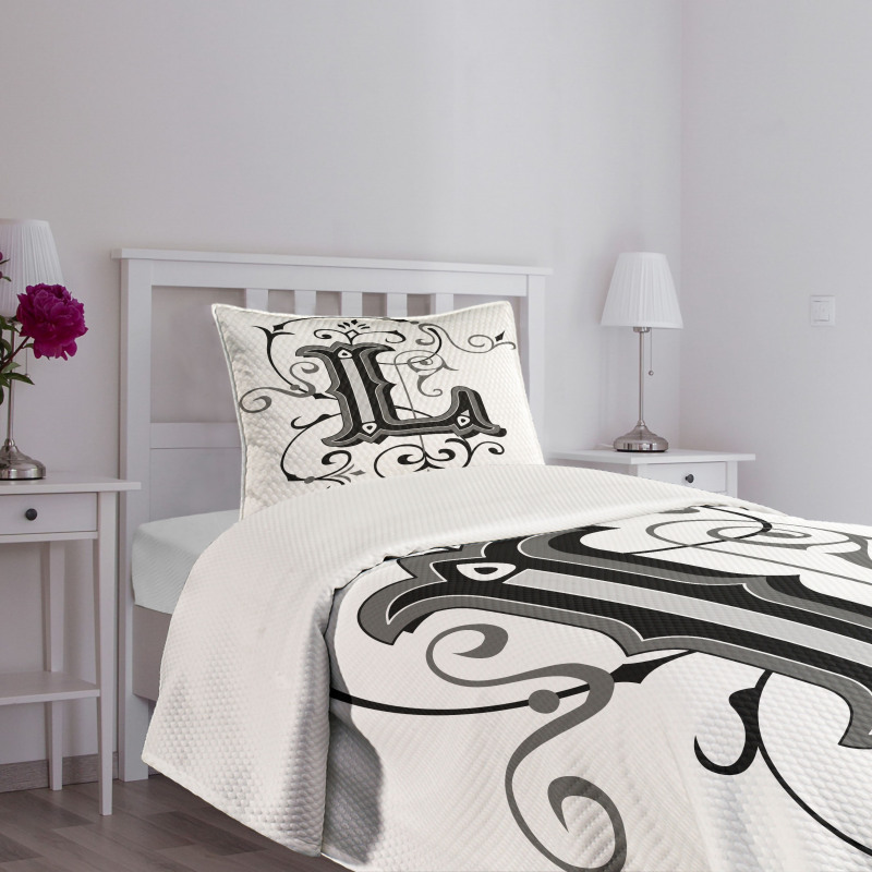 Ornate Capital L Art Bedspread Set