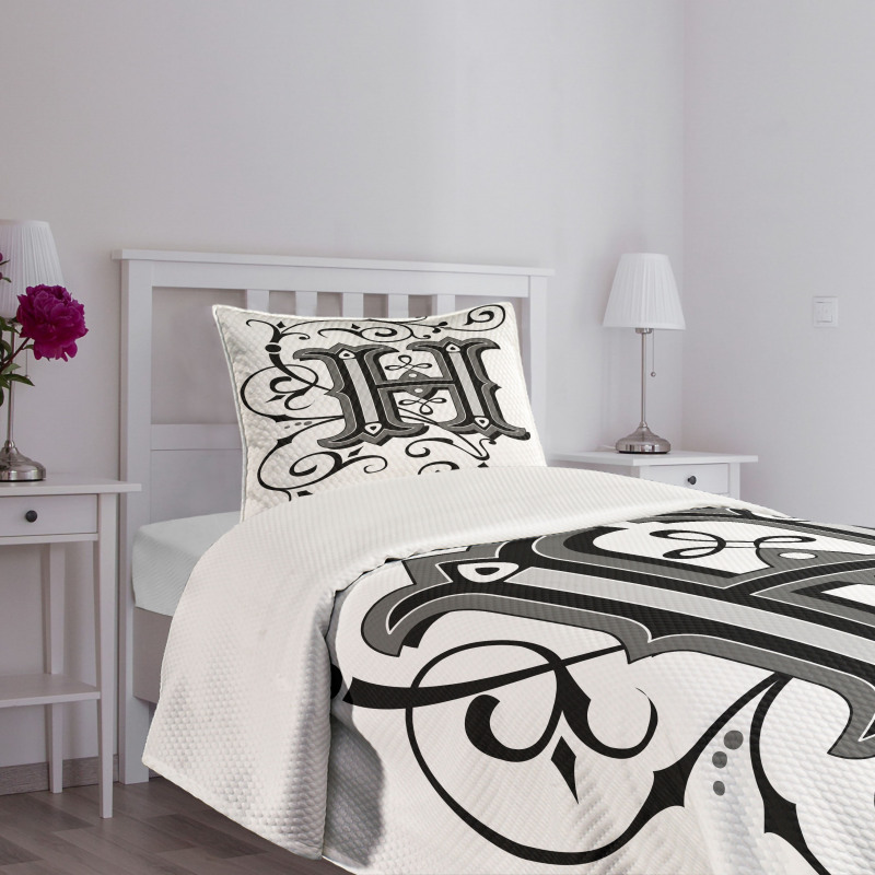 Monastery Artwork H Bedspread Set