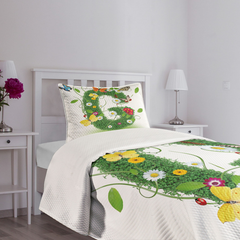 Spring Inspired G Bedspread Set