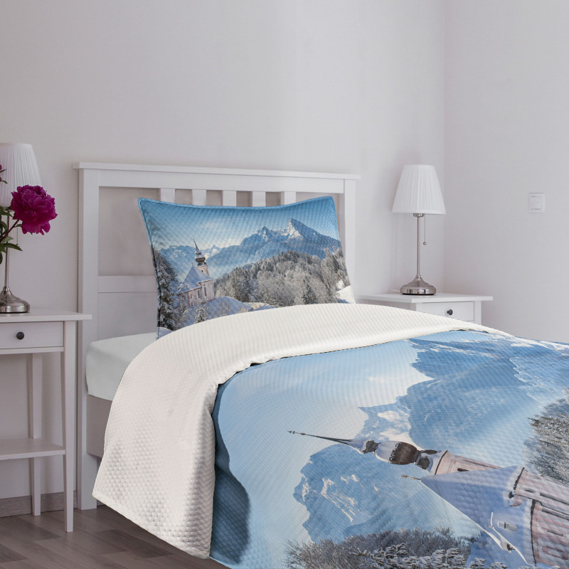 Bavaran Alps Germany Bedspread Set