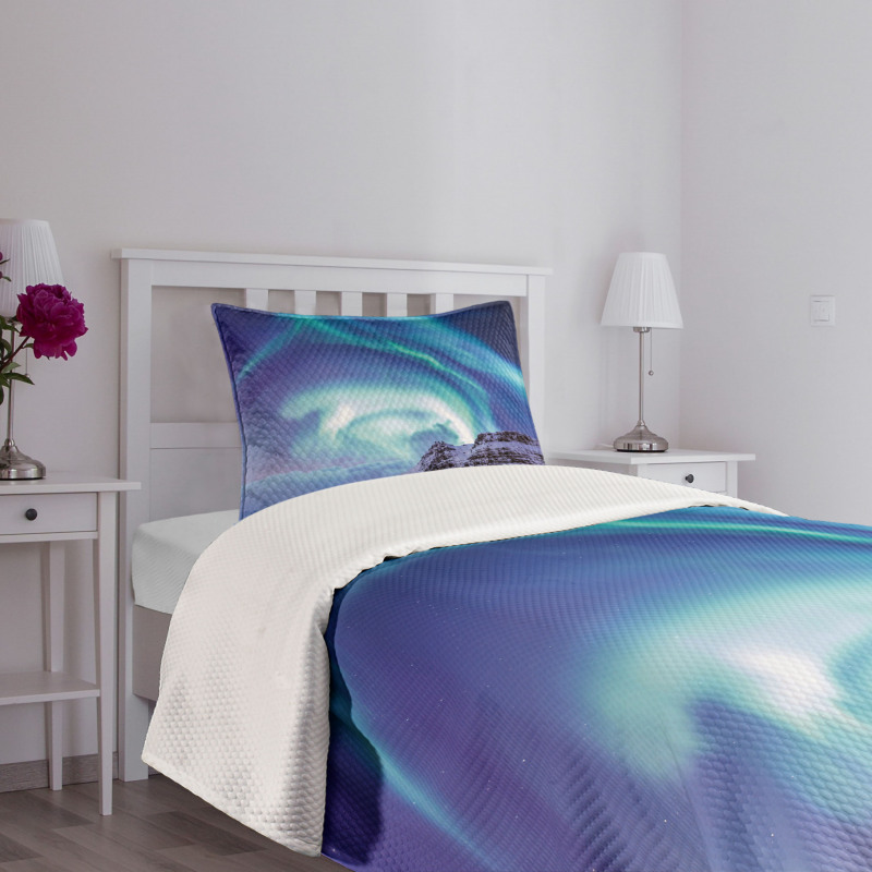 Aurora Borealis Iceland Bedspread Set