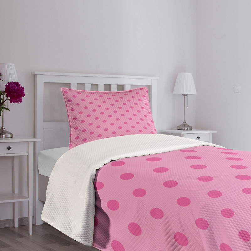 Classical Simple Dots Bedspread Set