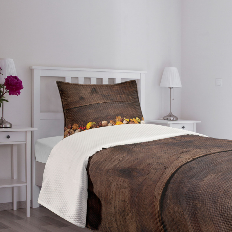 Wooden Table Foods Bedspread Set