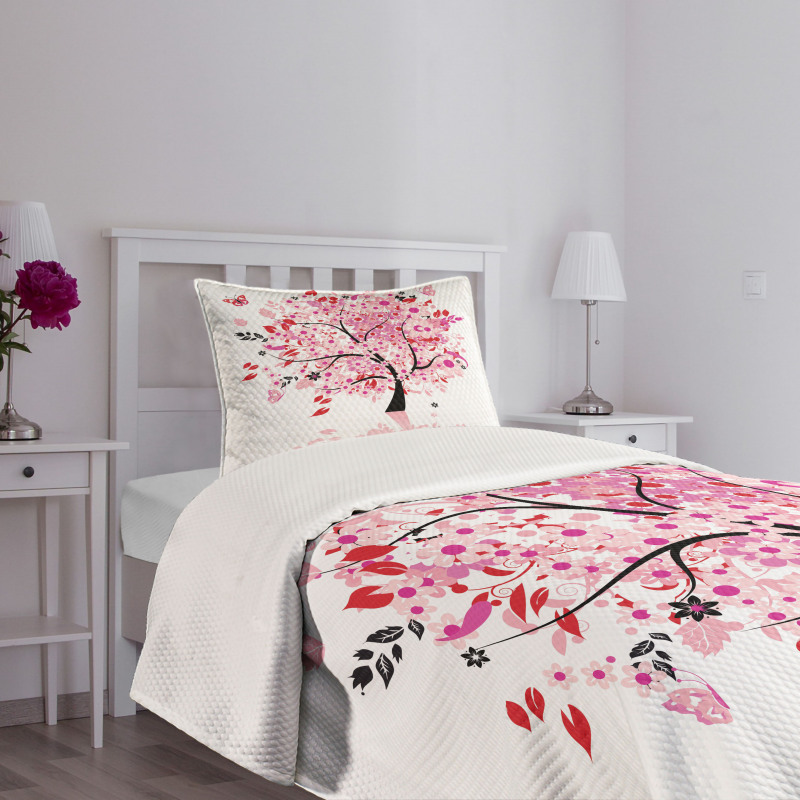 Abstract Tree and Flowers Bedspread Set