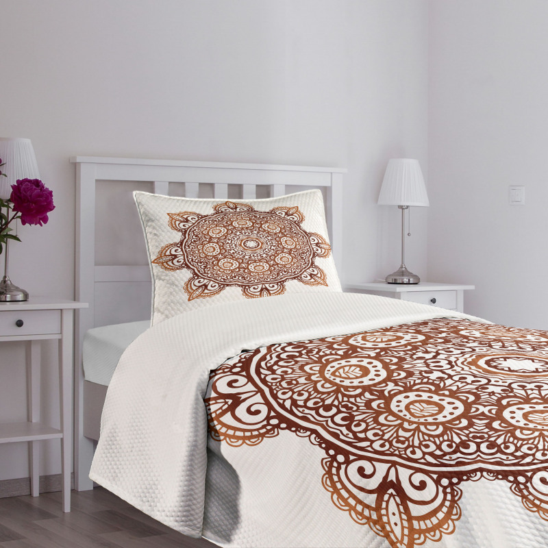 Motif Folk Bedspread Set