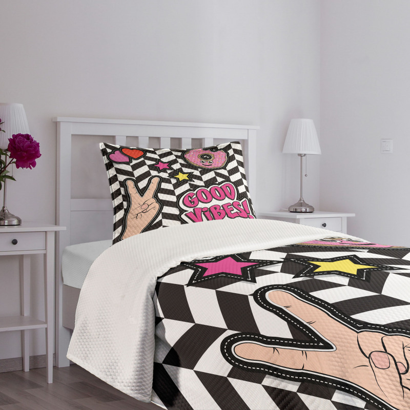 Cartoon Pop Emoticon Bedspread Set