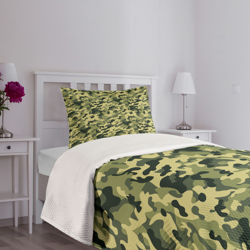 Pale Clothing Motif Bedspread Set