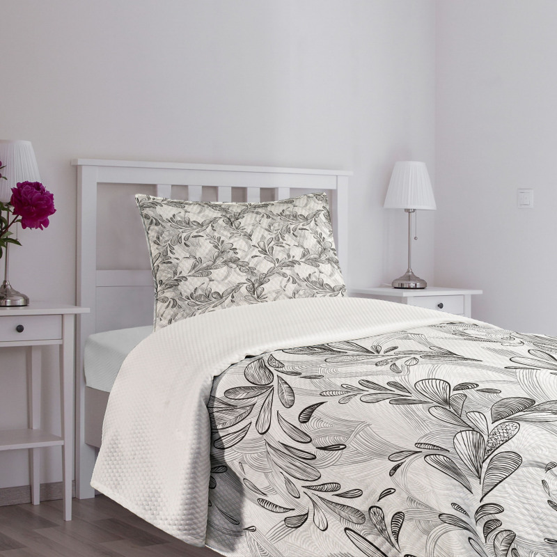 Monochrome Sketch Leaf Bedspread Set