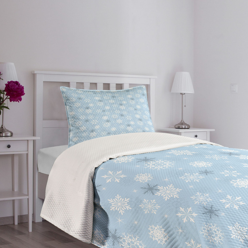 Cold Weather New Year Bedspread Set