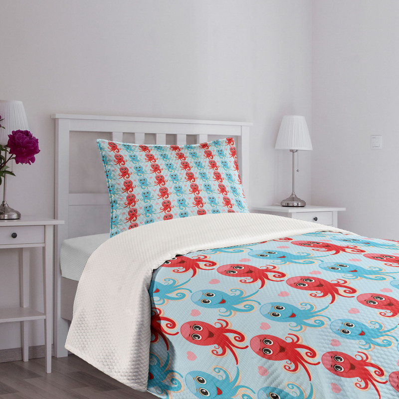 Love Themed Animals Bedspread Set