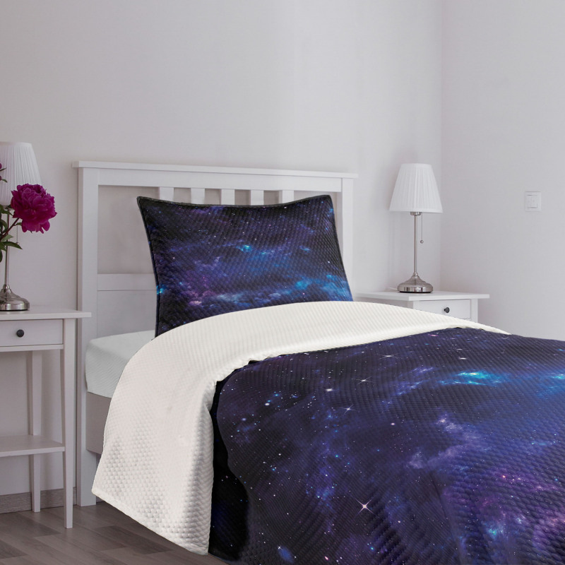 Space Illustration Galaxy Bedspread Set