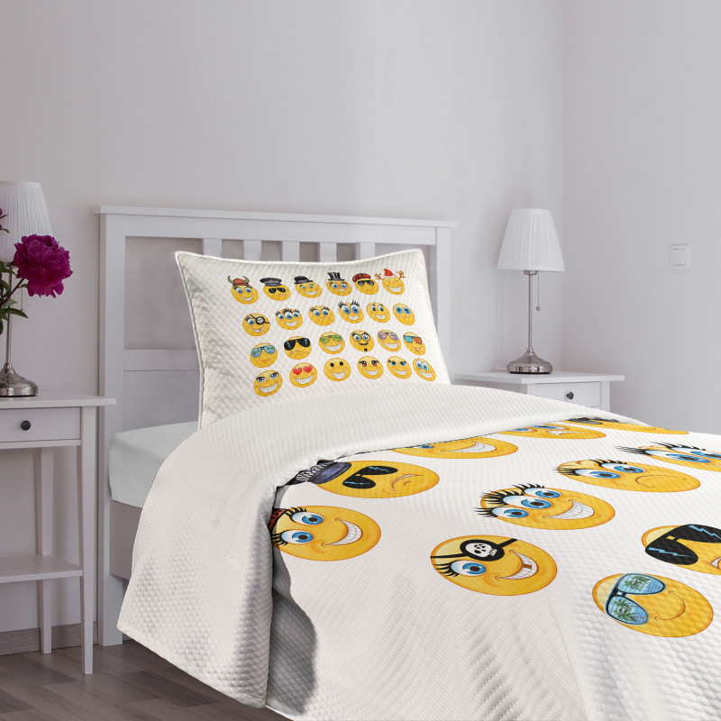 Cartoon Faces Viking Bedspread Set