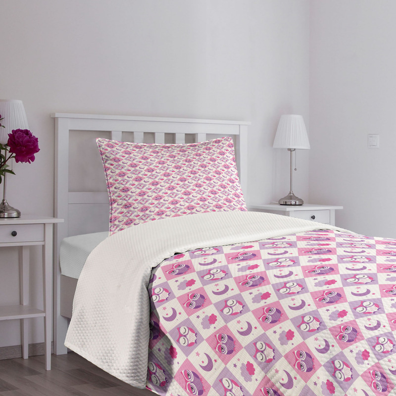 Checkered Pattern Owls Bedspread Set