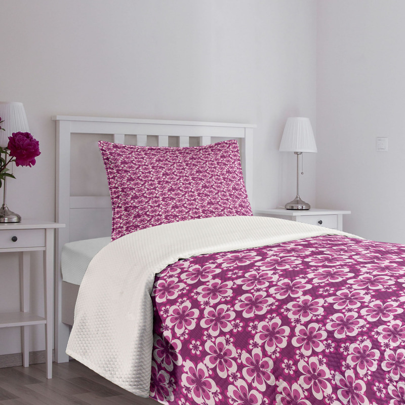 Botany Themed Petals Bedspread Set