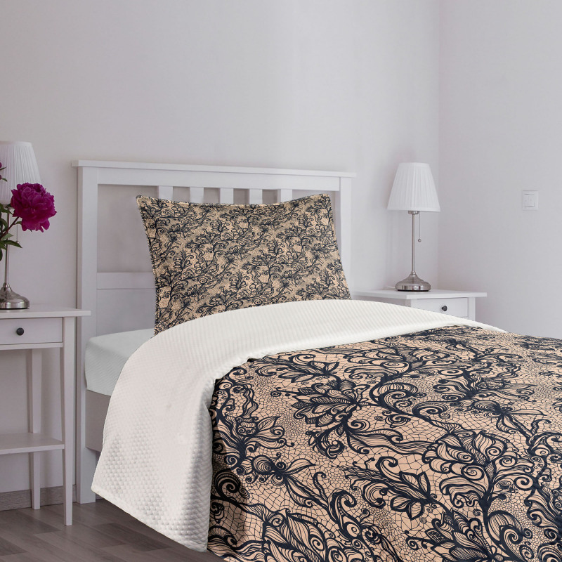 Nature Inspired Feminine Bedspread Set