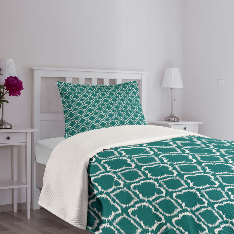 Traditional Ikat Pattern Bedspread Set