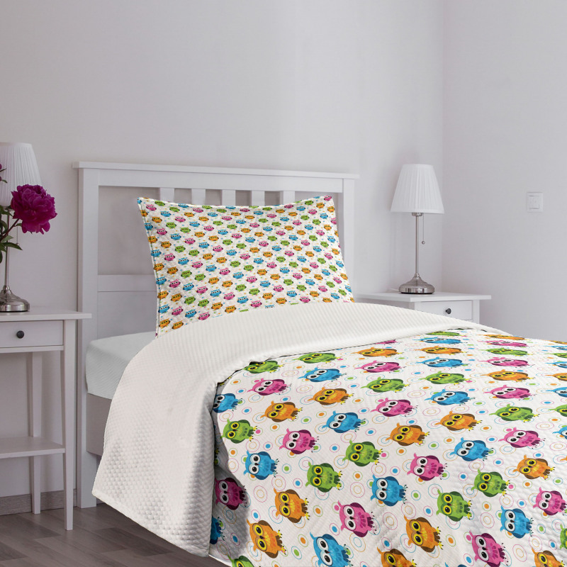 Lively Colored Fun Circles Bedspread Set