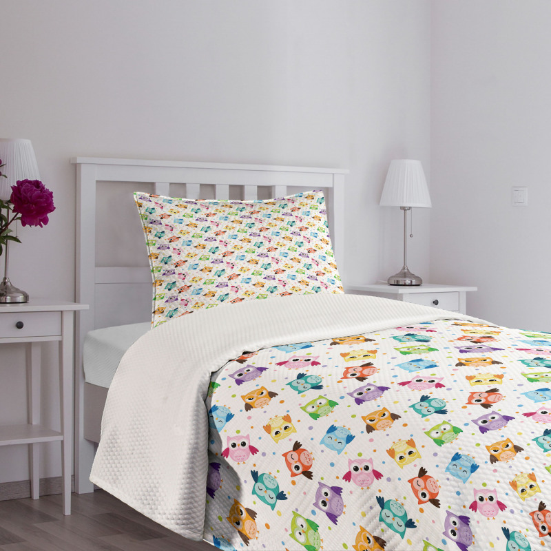 Characters and Dots Bedspread Set