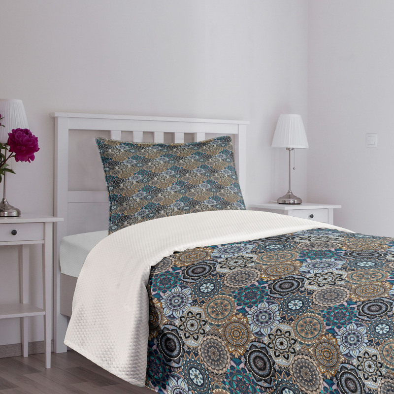 Flora Bedspread Set