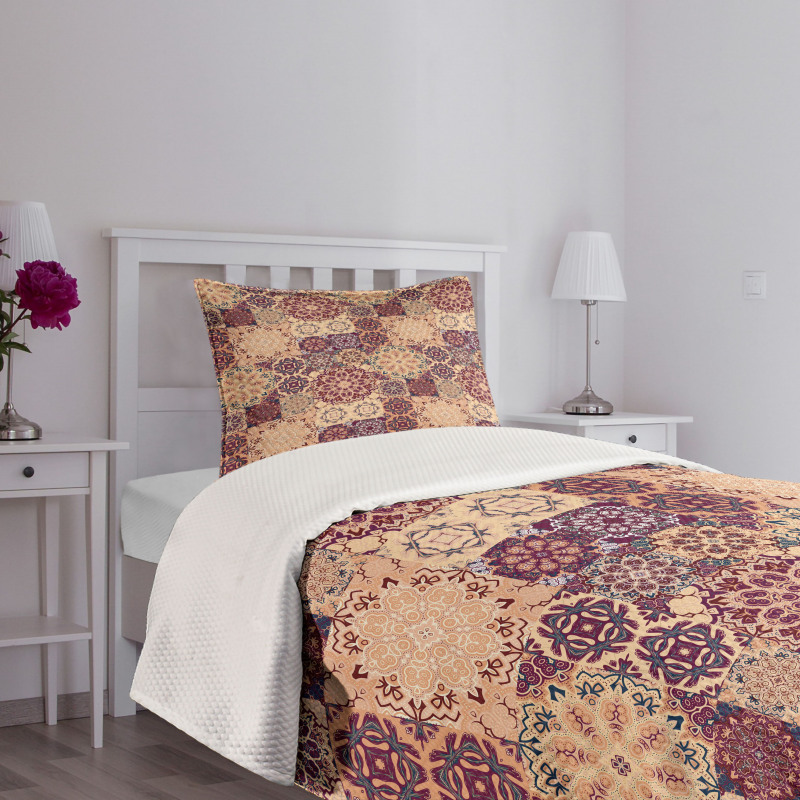 Ornate Ceramic Tiles Bedspread Set