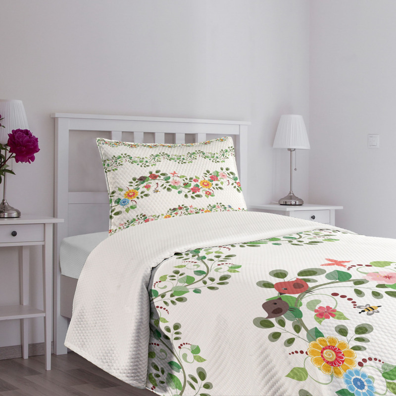 Romantic Pattern Bedspread Set