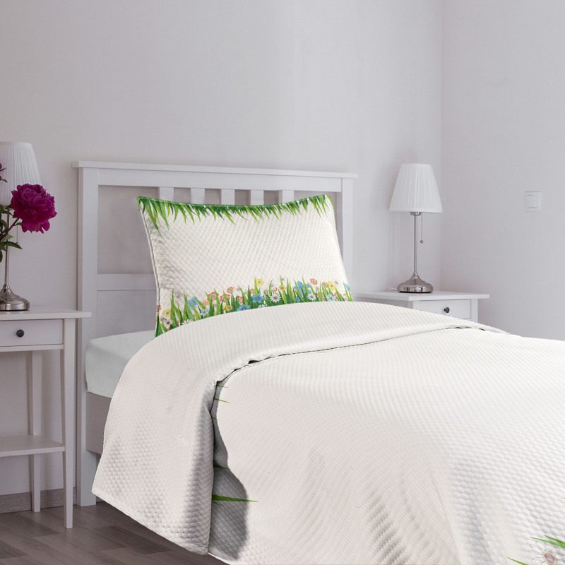 Grass and Flowers Bedspread Set