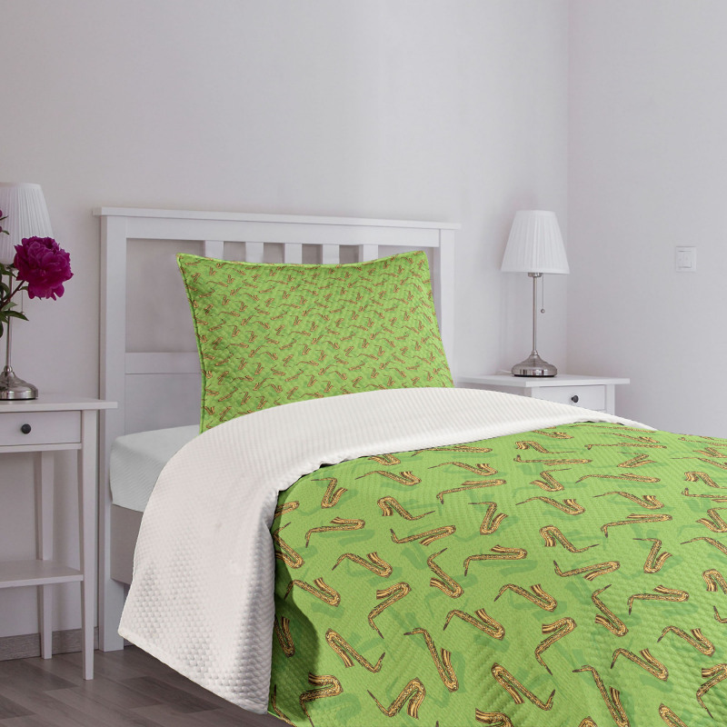 Saxophones on Green Bedspread Set