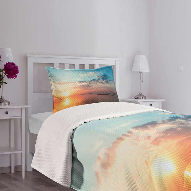 Dreamlike Twilight Scenery Bedspread Set