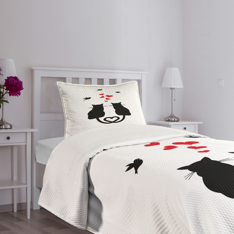 Cats in Love Heart Tail Bedspread Set