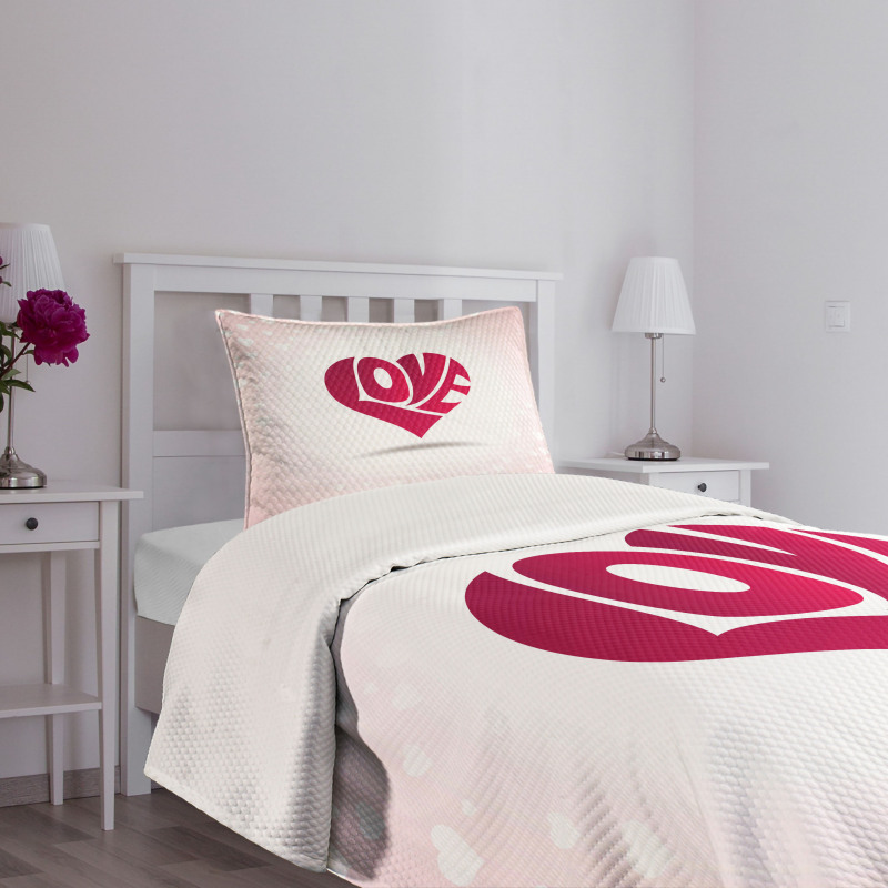 Heart Background Ornate Bedspread Set