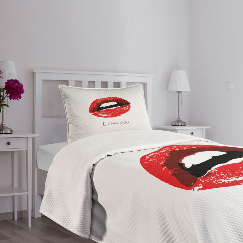 Seductic Female Lips Bedspread Set