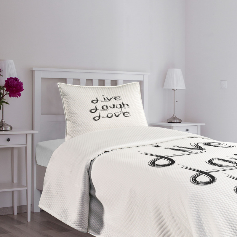 Black Words Bedspread Set