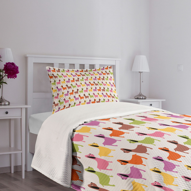 Colorful Puppy Motif Bedspread Set