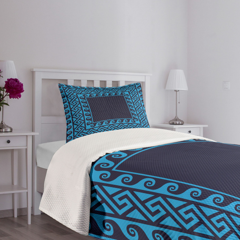 Swirl Waves Hellenic Bedspread Set