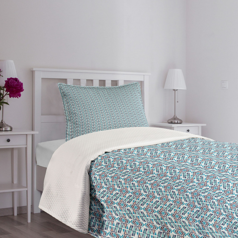 Triangle Arrow Bedspread Set