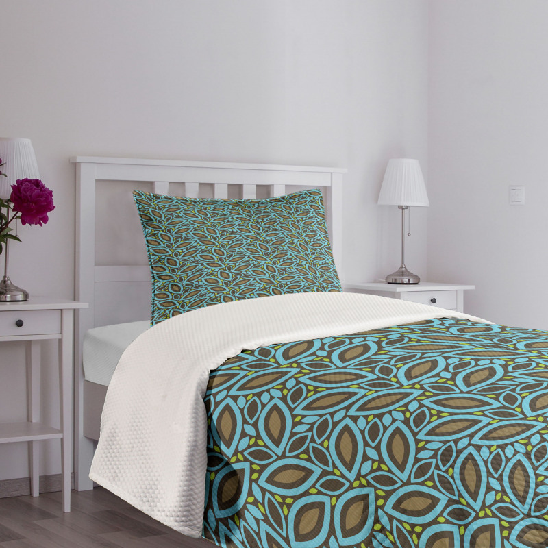 Retro Foliage Pattern Bedspread Set