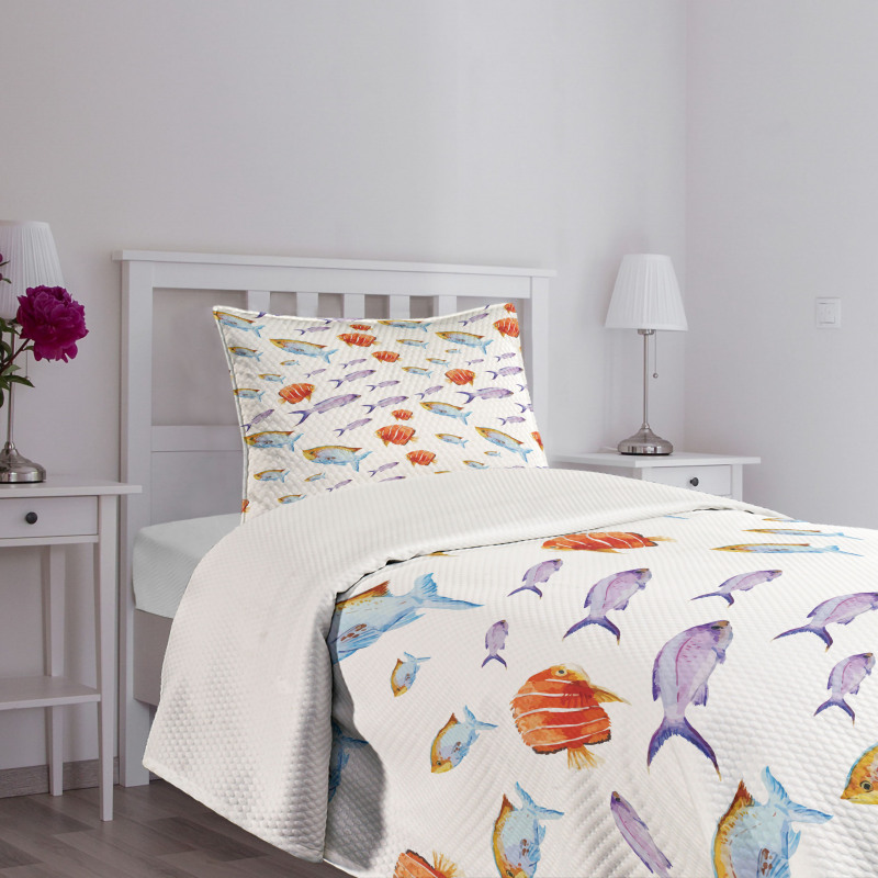Goldfish and Mackerel Bedspread Set