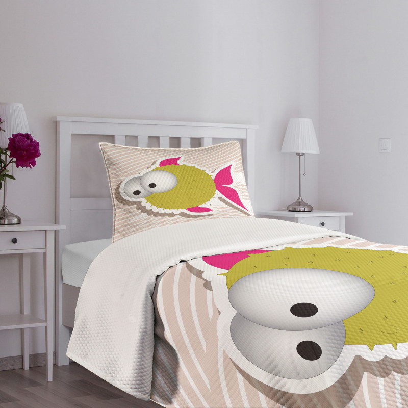 Comical Blowfish Huge Eyes Bedspread Set