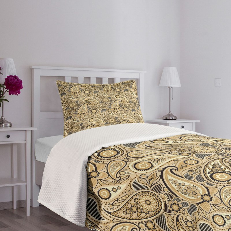 Welsh Pears Bedspread Set