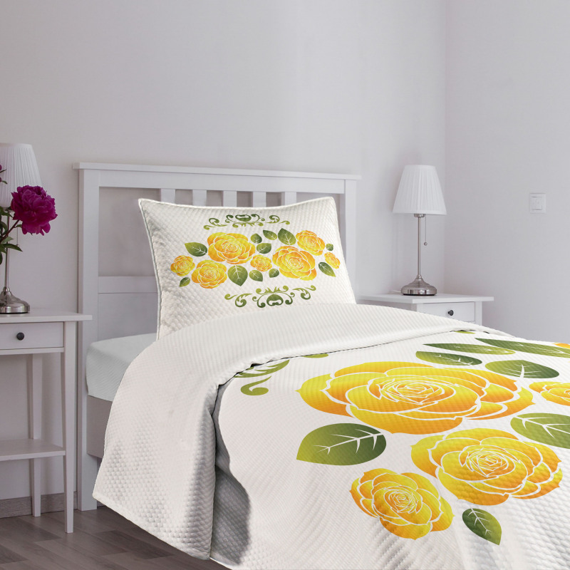 Roses with Swirl Frame Bedspread Set