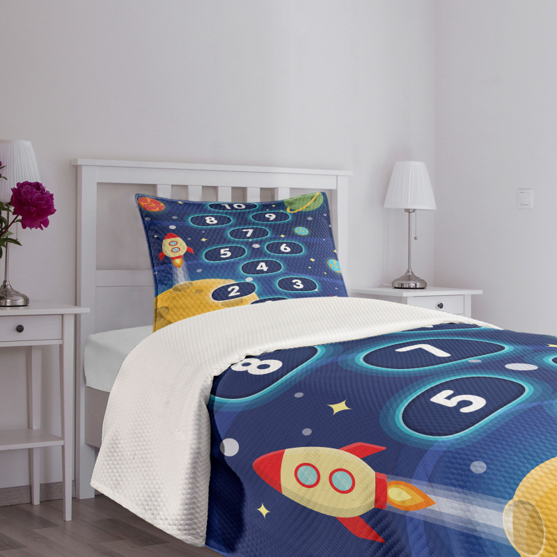 Hopscotch Game Bedspread Set