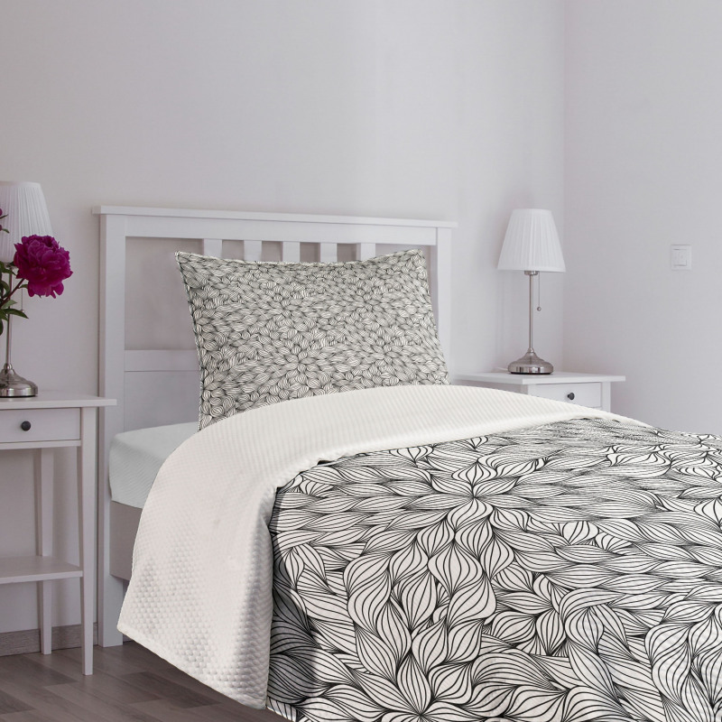 Line Art Foliage Bedspread Set