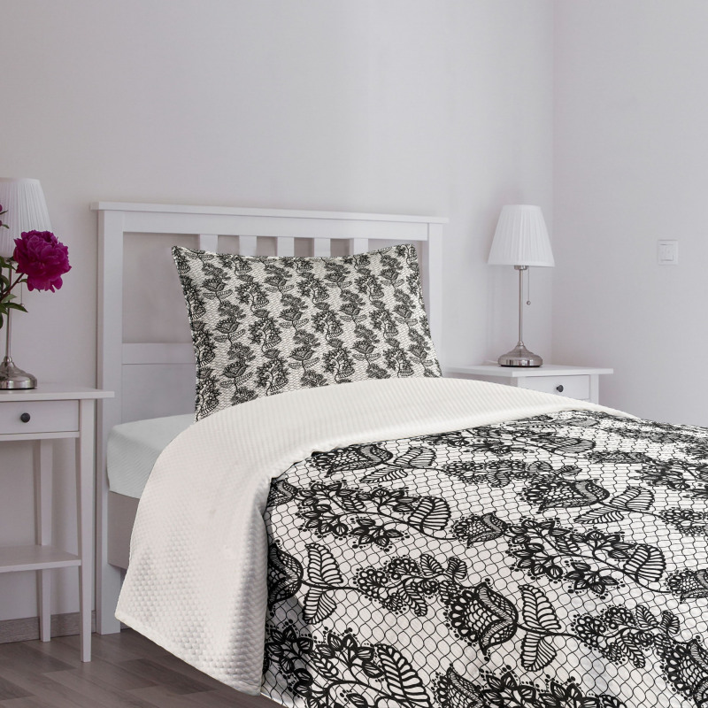 Lace Style Floral Bedspread Set