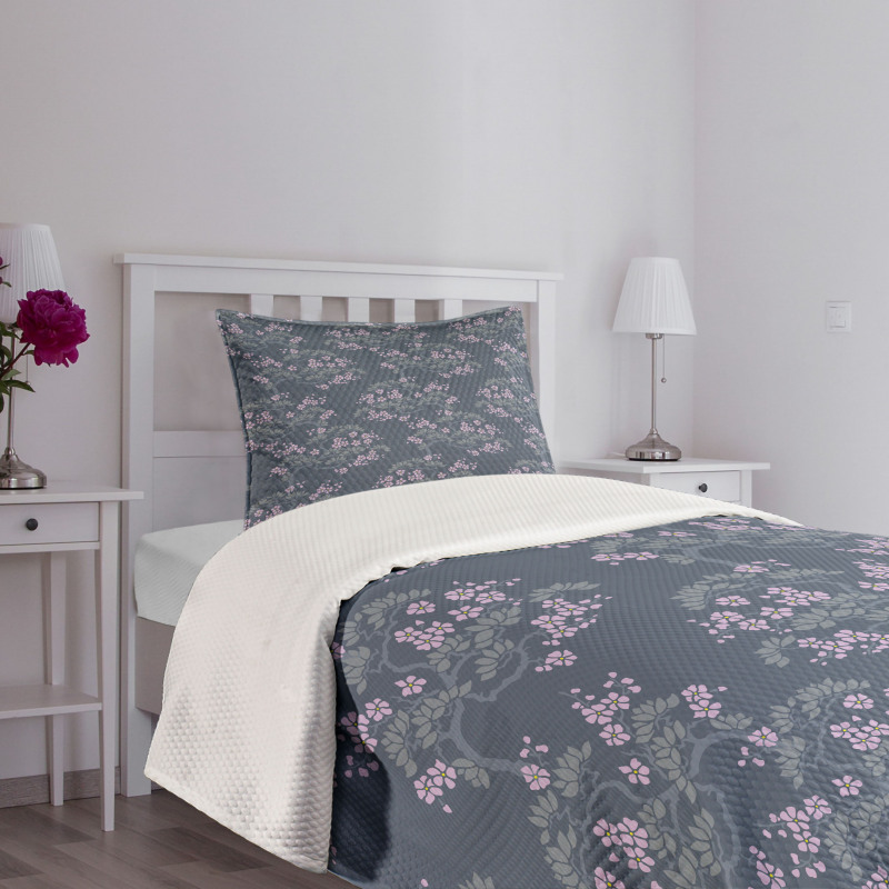 Japanese Plum Blossoms Bedspread Set