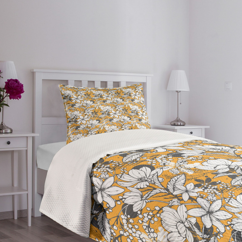 Hibiscus Exotic Beach Bedspread Set