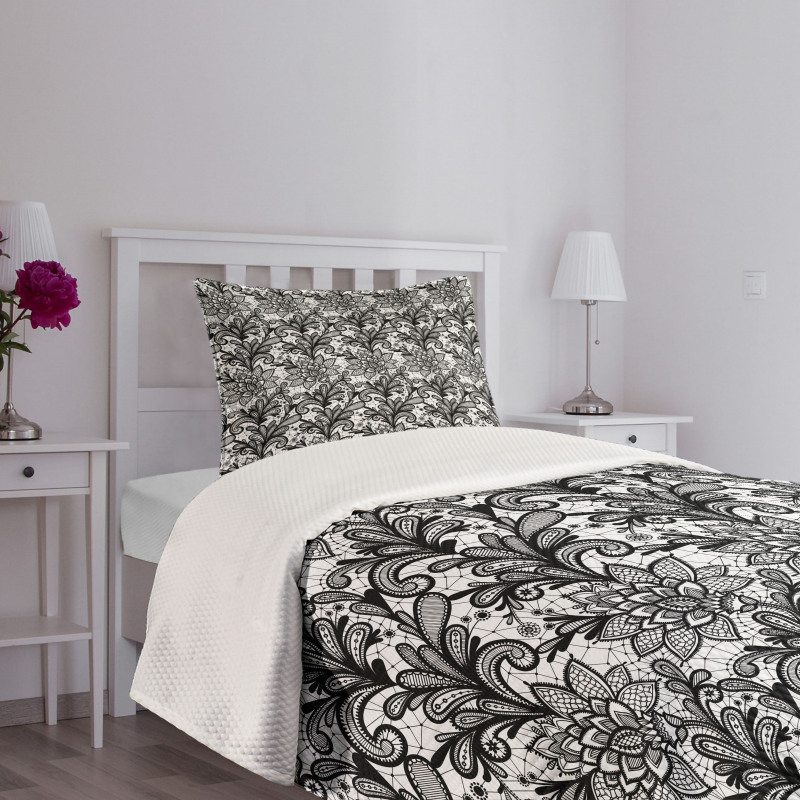 Victorian Lace Bedspread Set